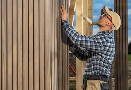 Best Aluminum Siding Installation  in Riverside, CA